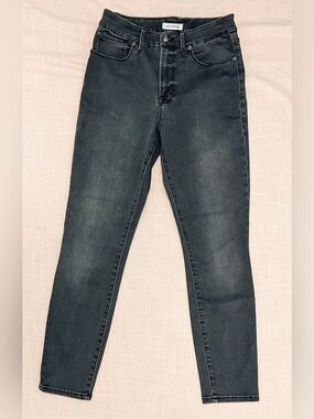 Good American Good Legs Cropped Black High-Rise Skinny Jeans